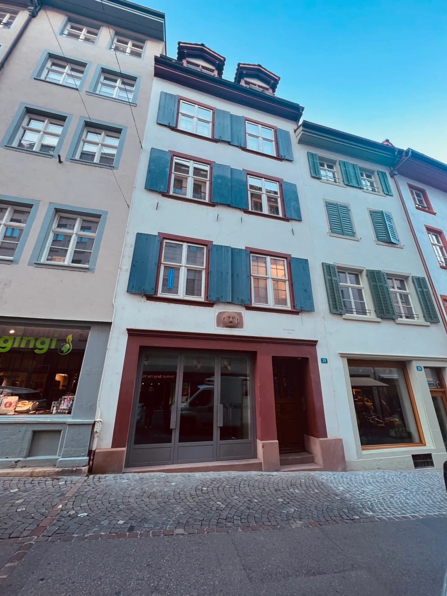 Umbau Restauration «La Cour», Basel – Referenzprojekt (Umbau) der CREO Baumanagement AG in Basel